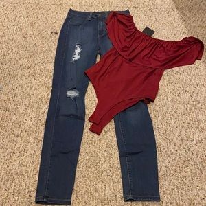 Off shoulder bodysuit + jeans